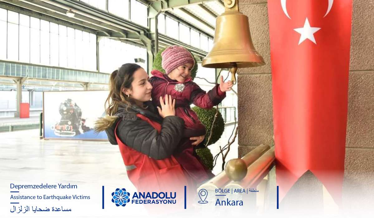 Ankaradaki Üniversite Öğrencileri Deprem Bölgesinden Gelen Ailelere Ev Sahipliği Yapıyor   
