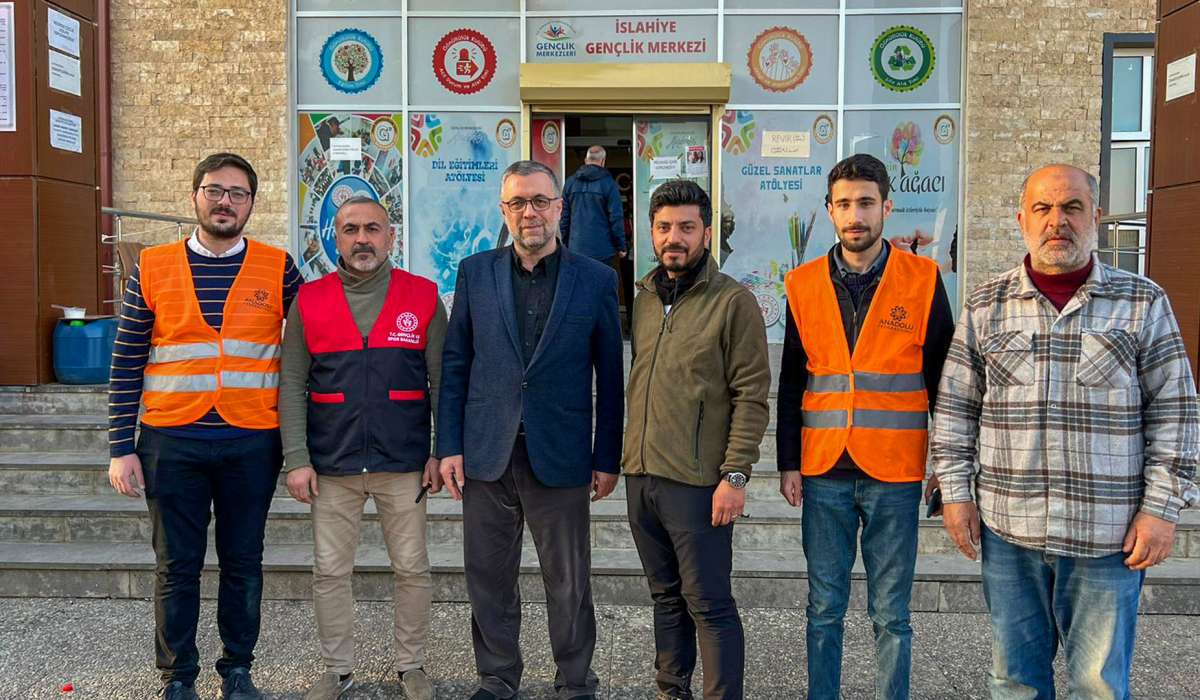 Anadolu Federasyonu Başkanımız Turgay Aldemir İslahiye’deki Çadır ve Konteyner Kentleri Ziyaret Etti