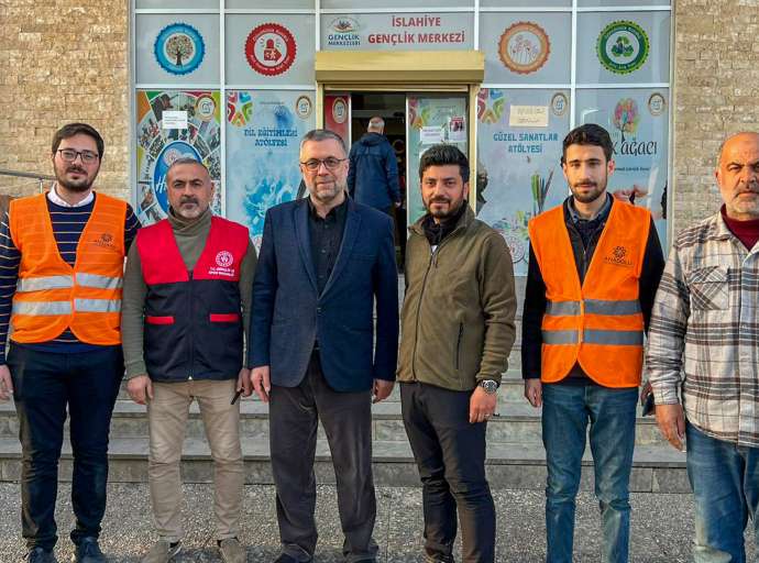 Anadolu Federasyonu Başkanımız Turgay Aldemir İslahiye’deki Çadır ve Konteyner Kentleri Ziyaret Etti