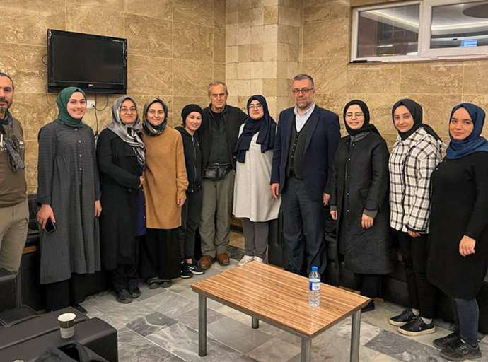 Psikiyatrist Dr. Mustafa Merter Bülbülzade Vakfı Afet Koordinasyon Merkezimizi Ziyaret Etti