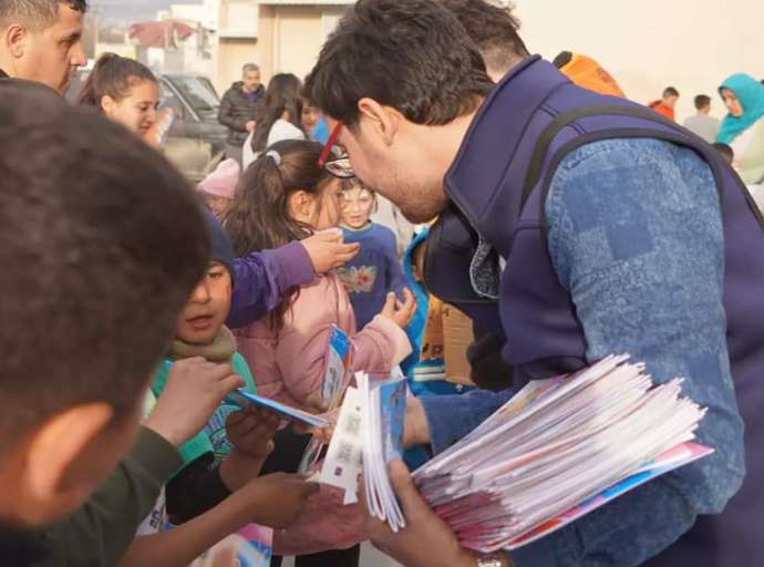 Rıdvan Hoca Vakfının Depremzedelere Yardımları Devam Ediyor