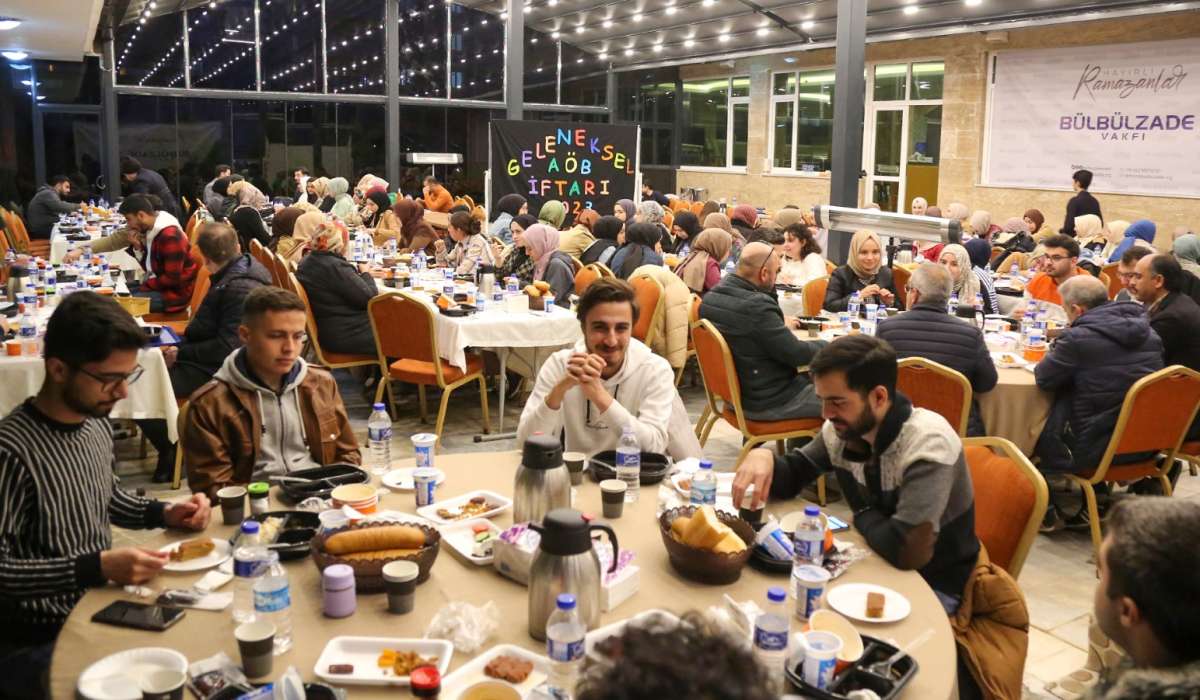Gaziantep Anadolu Öğrenci Birliği İftar Programını Gerçekleştirdi
