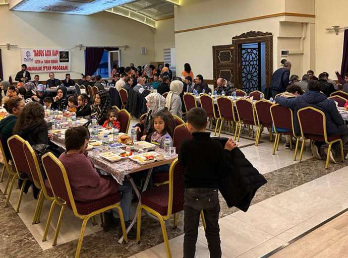 Tarsus Açık Kapı Derneği Ramazan Faaliyetlerine Devam Ediyor