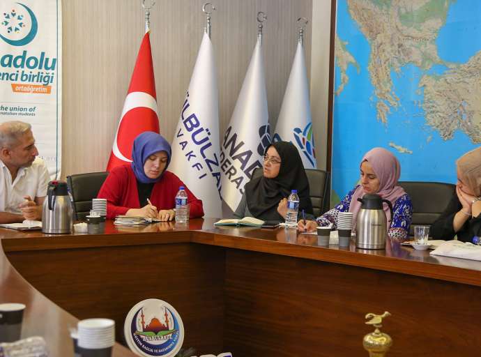 Anadolu Öğrenci Birliği Gaziantep Ortaöğretim Komisyonu İstişare Toplantısı Gerçekleştirdi