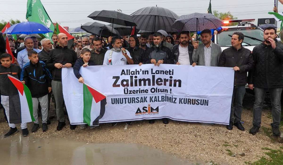 Adana'da STK'lar Bir Araya Gelerek Filistin İçin Seslerini Duyurdu