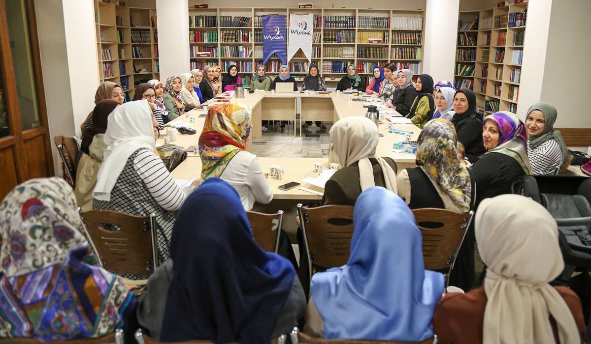 Akadder Gaziantep Temsilciliği Mozaik Kadın Derneği’nde Tematik Okumalar Programı Başladı