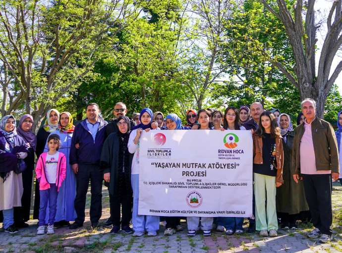 Rıdvan Hoca Derneği’nden Tarihi Gezi Programı