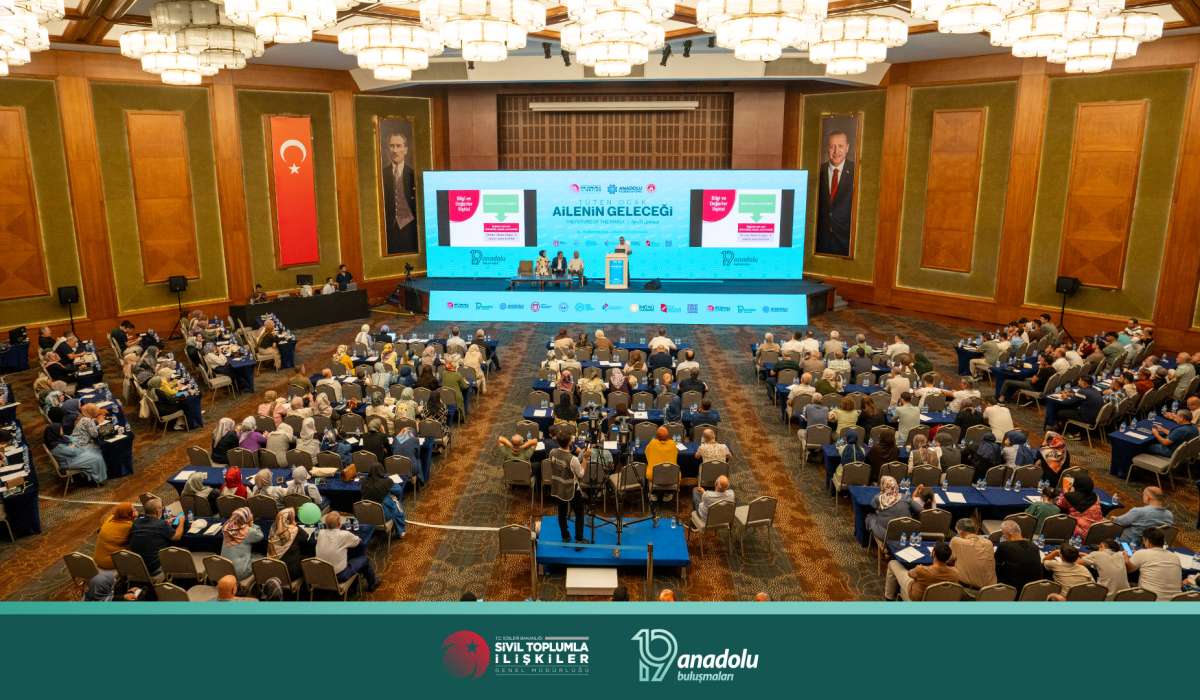 19. Anadolu Buluşmaları 3. Gün 1. Oturumu: Teknoloji ve Dijitalleşmenin Aile Üzerine Etkileri