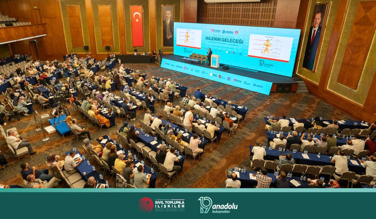 19. Anadolu Buluşmaları 3. Gün 2. Oturumu: Kültür Endüstrisi ve Aile-1