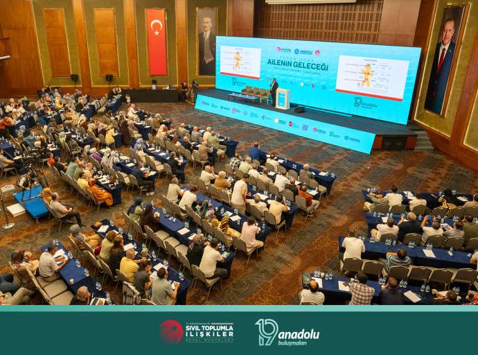 19. Anadolu Buluşmaları 3. Gün 2. Oturumu: Kültür Endüstrisi ve Aile-1