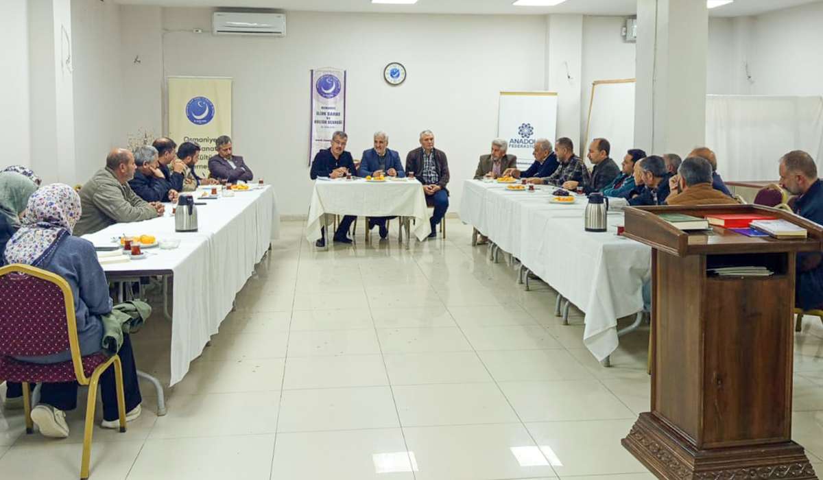 "İlk Müslümanlar Tarih ve Bellek" Kitap Analizi