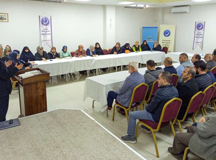 İL-SAN DER “Özgürlük, Ahlak ve Kesintisiz Faaliyet” Hizmetiçi Programı