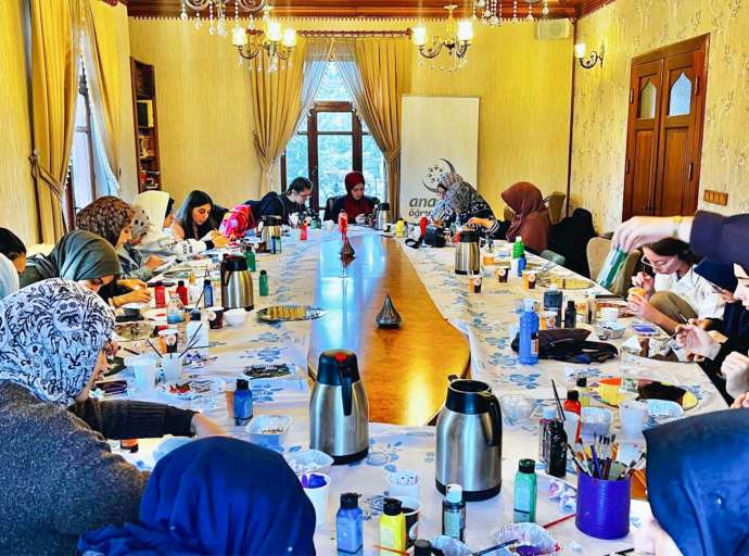 AÖB Ayna Boyama Atölyesi