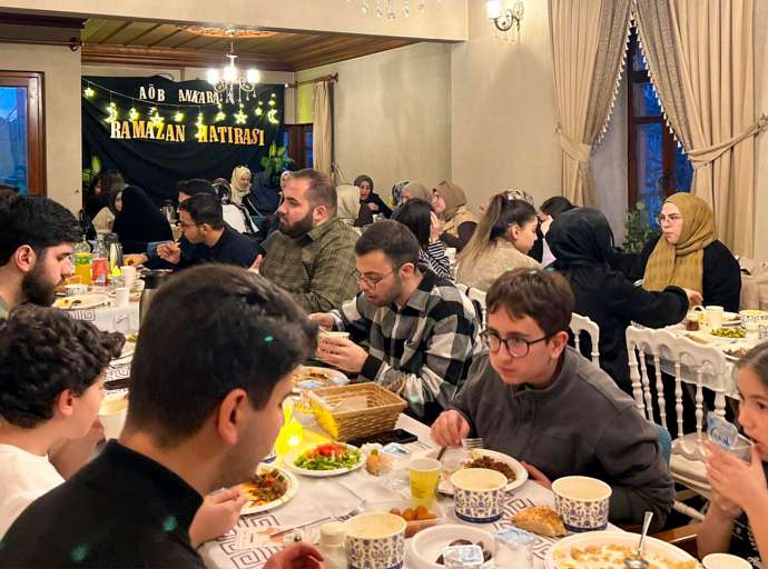Ramazan’ın Bereketini Paylaşan İftar Programı