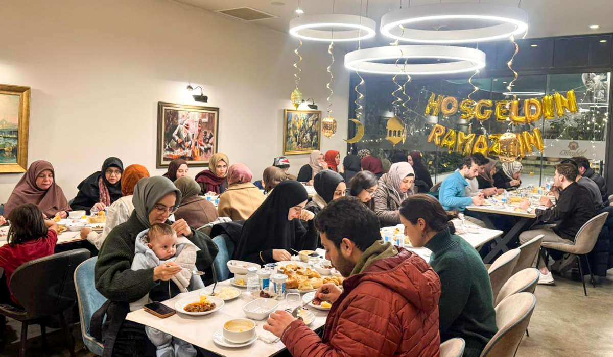 İstanbul Kitap Kahve İftarlarında Bu Hafta Ailelerimizle Buluştuk