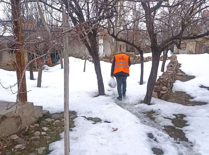 Anadolu Düşünce Derneği İhtiyaç Sahiplerinin Yanında