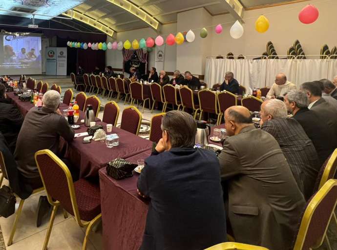 Akademisyenler Müzakereli İftar Sofrasında Bir Araya Geldi   