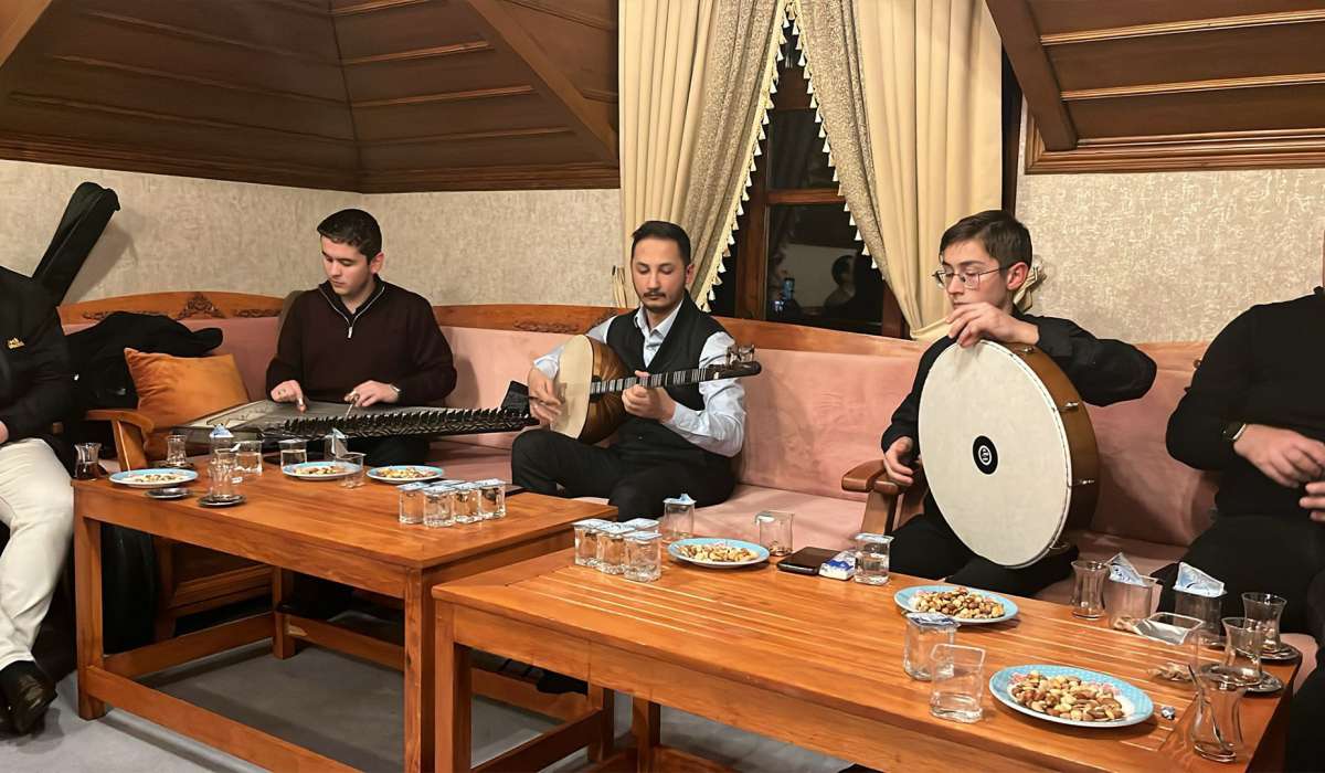 Ankara Ofisinde Tasavvuf Musikisi