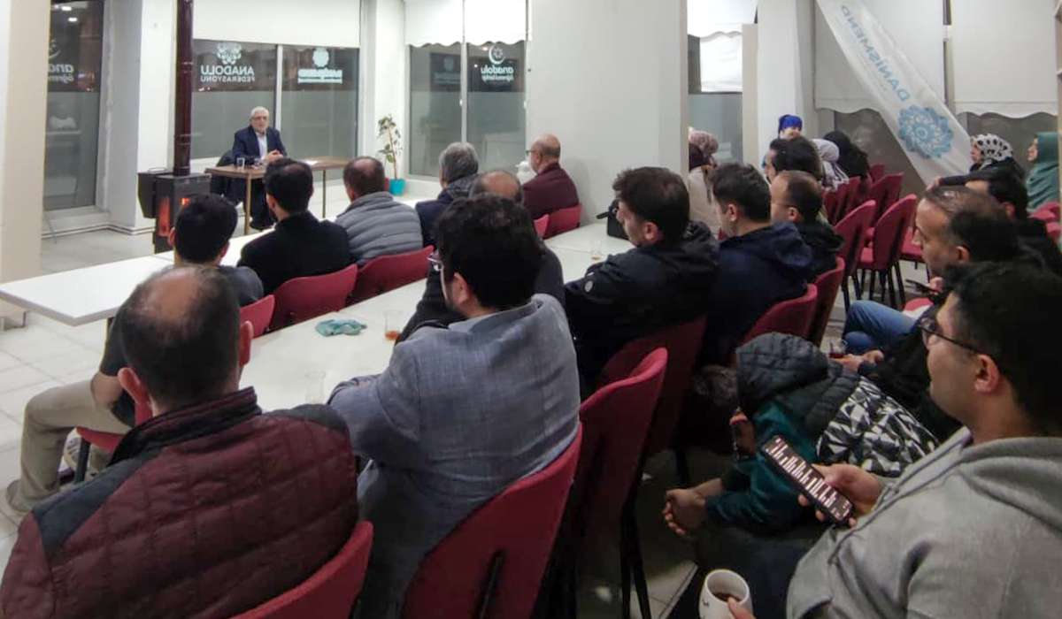 Yediklerimiz Ruh Sağlığımızı ve İbadet Bilincimizi Etkiliyor